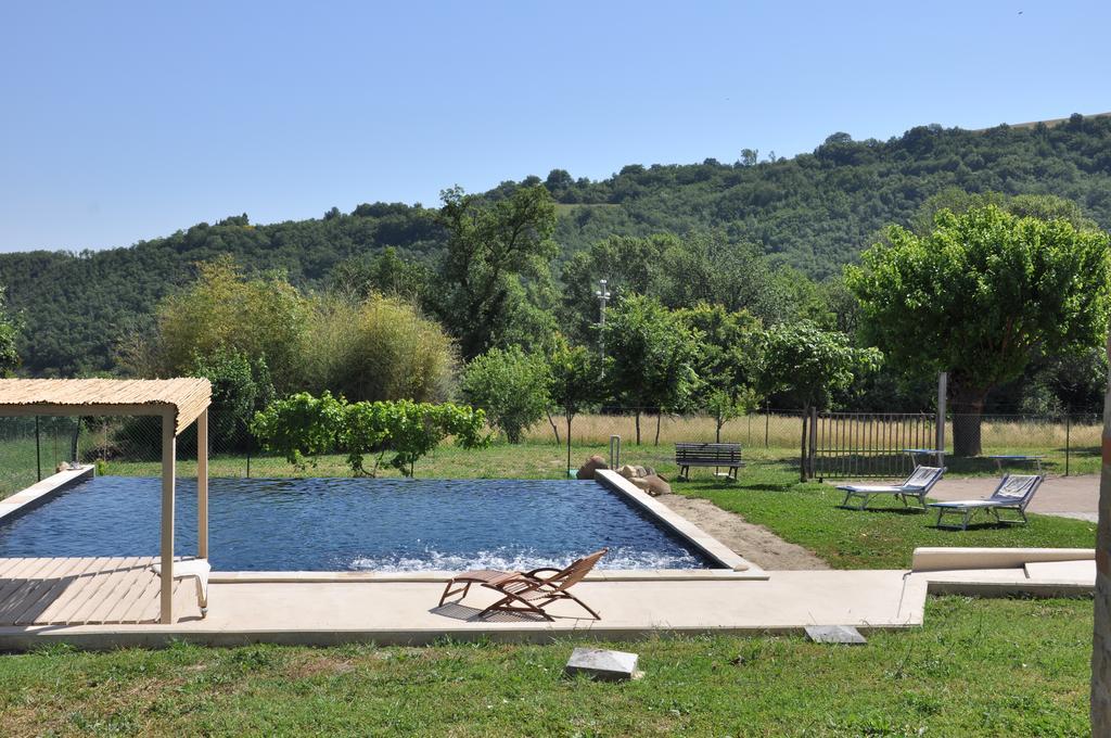 Penzion Tuttaterra Serra San Quirico Exteriér fotografie