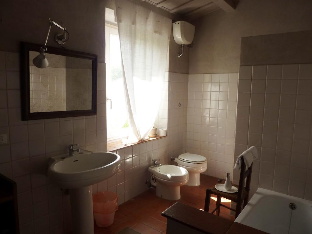 Penzion Tuttaterra Serra San Quirico Pokoj fotografie